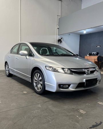 Honda Civic G8 2010 LXL Manual

-BANCOS EM COURO 

-RODAS EM LIGA LEVE 

-FAROL AUXILIARES 

-VOLANTE MULTIFUNCIONAL 

-CARRO EXTRA
