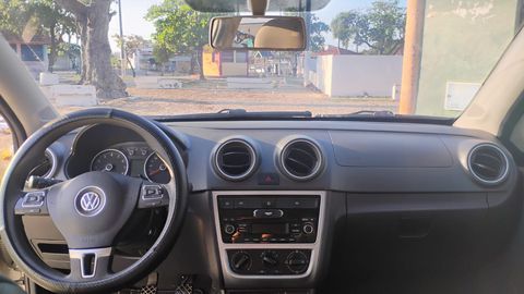 Volkswagen Gol Geração VI Trendline 1.6 8V Total Flex Mec. 4P 2015 14047