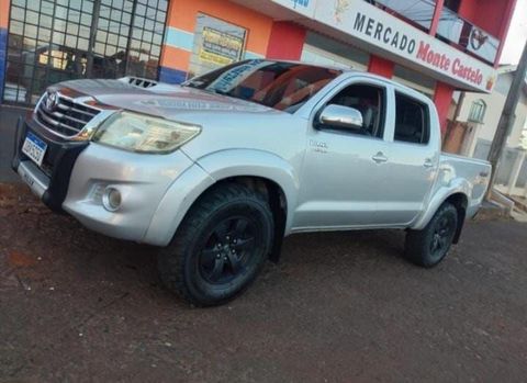 Toyota Hillux  7949