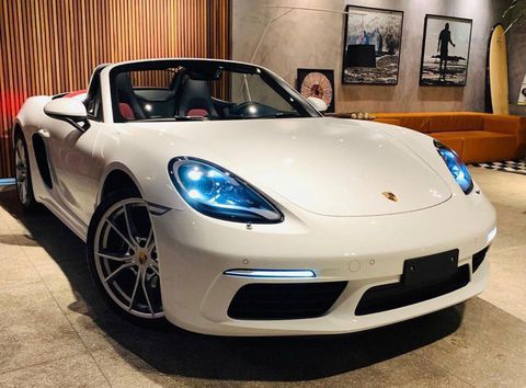 OBSERVAÇÕES:

IPVA pago, sem multas ou débitos. Não é carro de leilão ou sinistro!
Recém revisado.
Carro de não fumante.
Se interessou?  
Ligue: (12) 9/9633/8098
Falar com André.

LORENA-SP