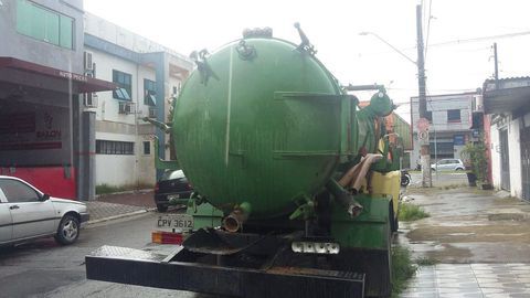 Caminhão Limpa Fossa Tanque 8.000 Litros $ 35.000,00 Wpp (11) 97751-1305 6114