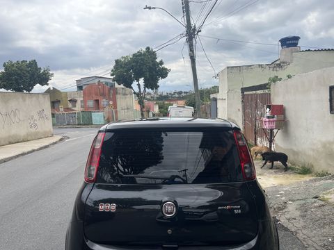 Uno Sporting 1.4 12/13 completo.