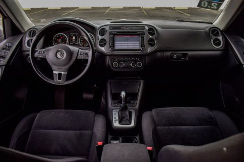 carro Curitiba - PR volkswagen tiguan 2015 gasolina suv CARRO 100% PERICIADO COM LAUDO E GARANTIA DE 90 DIAS IMPECÁVEL, MAIS FOTOS E VIDEOS FONE WHATS 41 999732414