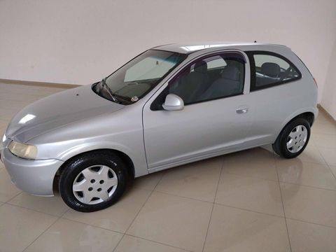 Celta 1.0 Mpfi 8V  10823