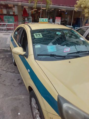O valor refere-se só ao carro, o valor com autonomia do rio de janeiro é R$ 35.000.00, lembro que a autonomia dá  direito s isenção de icms e ipi, que abate 30% do valor do carro zero km