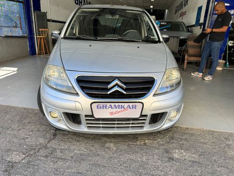 ‘O Citroen C3 Exclusive 1.6 FLEX é o carro perfeito para quem busca conforto, tecnologia e design moderno. Com motor flex e câmbio AUTOMÁTICO , oferece praticidade e economia. Além disso, possui itens de segurança e entretenimento que garantem uma experiência única ao dirigir. Não perca a oportunidade de ter esse modelo exclusivo em sua garagem. Venha conhecer e se encantar com o C3 Exclusive
-Financiamentos com ou sem entrada(SUJEITO A ANÁLISE DE CRÉDITO) trabalhamos com as melhores taxas % do mercado, em parceria com os melhores bancos e as taxas diferenciadas, em até 60x.
Veículos de alta qualidade, revisados e periciados, Garantindo total procedência e qualidade de nosso estoque.
Garantimos Avaliação justa do seu veículo usado na Troca, e também Aceitamos sua Carta de Crédito(salvo algumas instituições )
COMPRE SEU VEICULO COM QUEM ENTENDE DO ASSUNTO SÃO 28 ANOS DE TRADIÇÃO E SEDE PRÓPRIA
SÃO MAIS DE 80 VEICULOS EM ESTOQUE
GRUPO GRAMKAR MULTIMARCAS A CERTEZA DO MELHOR NEGÓCIO!!!
ESTAMOS LOCALIZADOS NA RUA JURUBATUBA 1347 CENTRO DE SÃO BERNARDO DO CAMPO
NOS RESERVAMOS NO DIREITO DE CORRIGIR QUALQUER TIPO DE ERROS DE DIGITAÇÃO