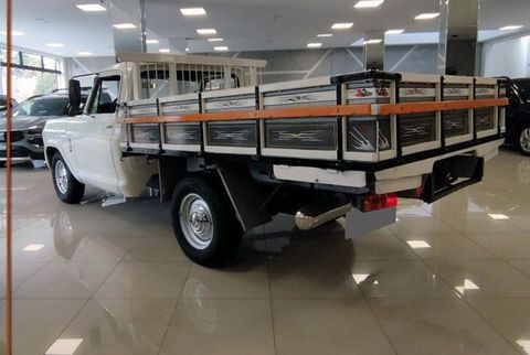 CHEVROLET D10  10570