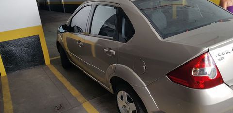Ford Fiesta 6261