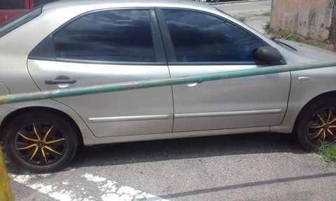 Carro precisando fazer embreagem e gás no ar