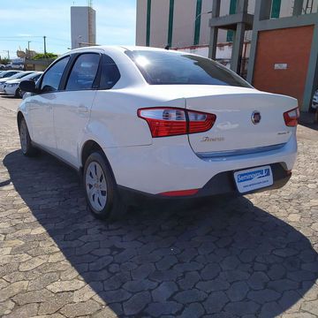 Fiat Grand Siena 2018 1.4 Evo Flex 7939