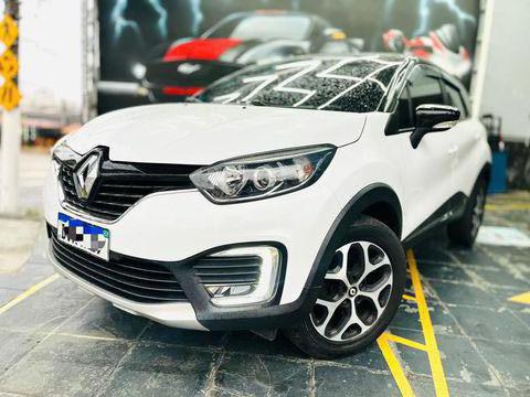 Renault Captur 1.6 2019 – Elegância e excelente custo-benefício

💰 De R$ 73.000 por R$ 62.900
📈 MARGEM PARA MAIS DE 10 MIL ABAIXO DA TABELA Fipe!
📄 Passagem por leilão (média monta) | Laudo aprovado com restrição
📍 89.000 km | Chave reserva e manual completos

Destaques:
	•	Bancos de couro e volante multifuncional
	•	Partida Start/Stop e multimídia com Bluetooth/USB
	•	Ar-condicionado, vidros e travas elétricas
	•	Câmera de ré e sensores de estacionamento
	•	Freios ABS e controle de estabilidade
	•	Motor 1.6 CVT flex: desempenho com economia
	•	Porta-malas amplo (437L) e design moderno
	•	Revisões até 70.000 km com manual carimbado

🚘 Ideal para Uber Black ou uso pessoal — conforto, segurança e estilo em um só carro.