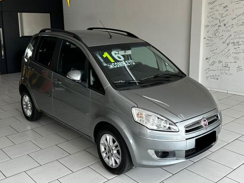 Opcionais: Banco bi-partido, Distribuição eletrônica de frenagem, Pára-choques na cor do veículo.
Itens de veículo
Airbag
Ar quente
Desembaçador traseiro
Ar condicionado
Encosto de cabeça traseiro
Freio ABS
Limpador traseiro
Travas elétricas
Vidros elétricos
Direção hidráulica