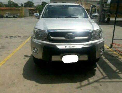 Hilux impecável 
KM 91.000
Toda revisada
CARRO DE GARAGEM 
Único dono 
Oi veículos  se encontra na mobiliza Veículos 
Rod. BUNJIRO NAKAO JD.FLORETA VARGEM GRANDE PAULISTA SP WATTS MATEUS  11 9 5304 2597
TUDO OK
CAMIONETE BAIXO CUSTO 
DEUS NO COMANDO 