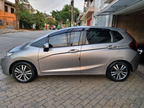 Fit Ex 2015 - Banco de Couro - Câmera de Ré  9739