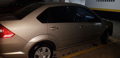 Ford Fiesta 6551