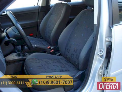 POLO HATCH 1.6 2005 8659