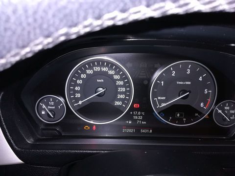 BMW 7762