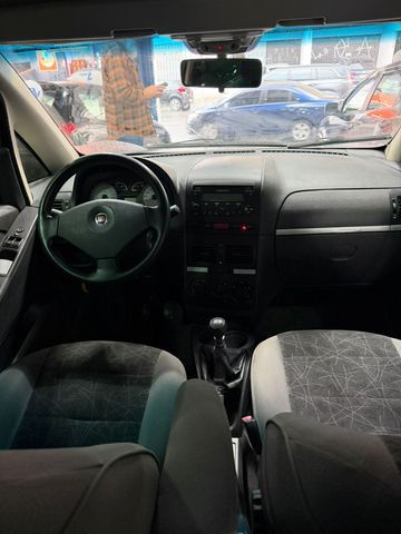 FIAT IDEA ELX 1.4 FLEX 2009 13765