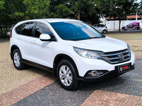 Pensou em carro confortável, espaçoso, gostoso de dirigir,  encontrou!!! Este é AQUELE CARRO PRESENÇA, um carro familiar.  SIMPLESMENTE COMPLETOOOO

Possui Rodas de liga leve, Pneus Novos, Câmbio 6 Marchas

IPVA 2025 Quitado
Cautelar 100% Aprovado