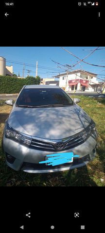 Vendo COROLLA GLI 1.8 AUTOMÁTICO 2016/2016 FLEX
110.000KM
REVISÕES ATÉ 90.000KM NA CONCESSIONÁRIA 
BANCO DE COURO
COMANDOS NO VOLANTE
RODAS DE LIGA LEVE ARO16
MULTIMÍDIA
BANDEJA PORTA MALAS
FAROL DE MILHA 
ÚNICO DONO
CRISTALIZAÇÃO FEITA EM SETEMBRO
LICENCIADO