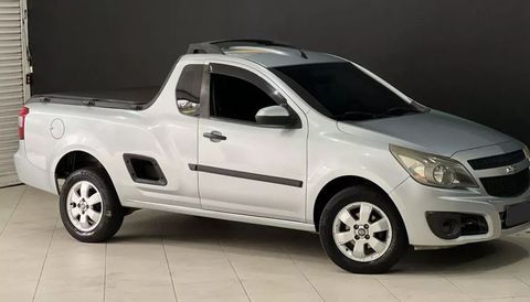 Volante com regulagem de altura
Direção hidráulica
Documentação em dia 
Pronto para transferência
