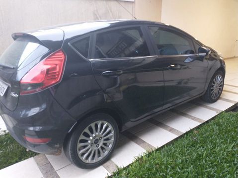 Ford New Fiesta Titanium 1.6 16V PowerShift / 2014 9272