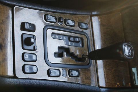 Mercedes Benz 6873