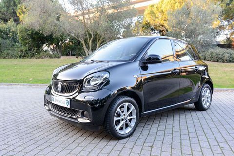 MÊS/ANO Março 2016
QUILÓMETROS 49.926 Kms
MOTOR 71 Cv / 999 Cc
TRANSMISSÃO Manual
COMBUSTIVEL Gasolina
TIPO Pequeno Citadino
LUGARES 4 Lugares
PORTAS 5
COR Preto
ESTADO Como novo
ORIGEM Nacional
GARANTIA 1 Ano