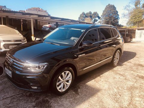 Tiguan 2018/2018 Com 7500 km com teto solar,preto,automático flex