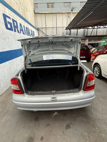 CHEVROLET ASTRA SEDAN 2.0 EXPRESSION 2002 12217