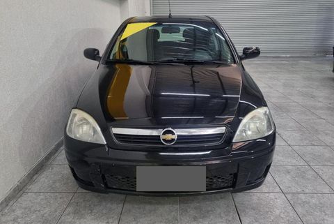 Corsa Hatch Premium 1.4 Flex 