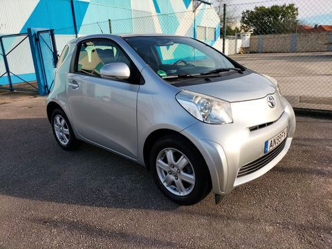 Toyota iQ 8794