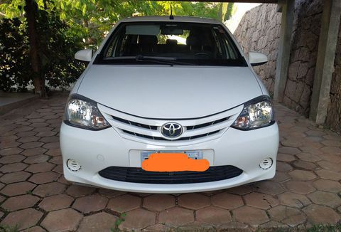 Etios, 2017, único dono, sedan, ótimo estado. 7919