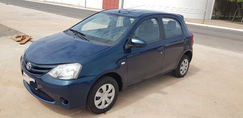 Toyota Etios 6093