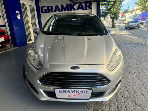 FORD FIESTA HATCH 1.6 TITANIUM AUTOMÁTICO 2014 12176