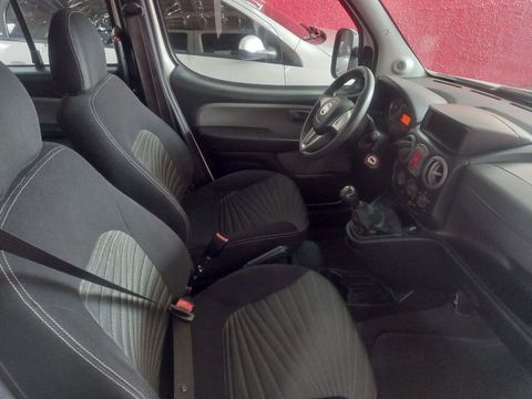 Doblo Essence 1.8 7013
