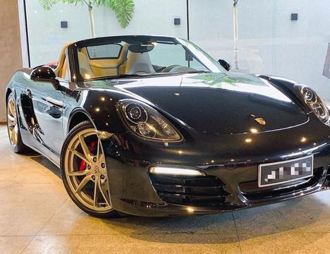 Porsche BOXSTER 2.7  8549