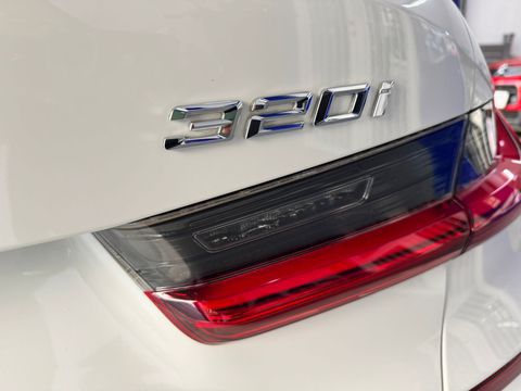 BMW - 320i 2.0 TB M Sport A.Flex/M.Sport 4p - 2022 13224