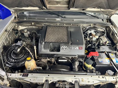 TOYOTA HILUX SW4 3.0 SRV 4X4 DIESEL 2006 12963