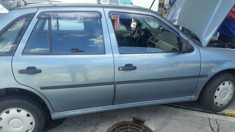 VW GOL GIII 
ANO 2000 MOTOR 1.O
COMPLETO
DOC E RECIBO EM DIA
SEGUNDO DONO 
SEM DETALHES 
GNV HOMOLOGADO 10MTS 
Aceito ofertas 
ZAP OU TEL 21990735180
Fotos e informações 