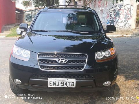 . Versão GLS 2.7 com 7 LUGARES + TETO SOLAR.
. Mês / Ano de Fabricação = nov/2009 - Modelo 2010 - 120 mil km.
. Computador de Bordo e Piloto Automático controlado por Botões
no Volante.
. Proprietária: 2a dona
. Gasolina - Motor V6 200 CV - Tração 4 x 4.
. Pneus Novos (Estepe nunca usado).
. Rodas sem Arranhões
. Pintura Cristalizada (sem riscos).
. Sistema de Arrefecimento e Ar Condicionado recém limpos.
. Painel com DVD TV (com TV aberta) Pioneer + 2 Telas de 9
Polegadas nos encostos dos bancos dianteiros.
. Câmera de Ré.
. Óleo de Câmbio (Marca Febi, Alemão) trocado com 115 mil km -
próxima troca com 215 mil km.
. Óleo do Motor trocado a 5 mil km (Shell Helix Sintético 5W30) -
próxima troca com 125 mil km.
. Funcionamento 100% - . Veículo sem igual.
. Doc: $ 2,3 mil
. NÃO é Blindado
. Manual do Proprietário + Chave Reserva
. Notas Fiscais de todos serviços realizados.
. Estamos em SP, Capital região da av Cupecê (entre o Aeroporto de
Congonhas e o Shopping Interlagos)
Tabela FIPE: R$ 36.000,00 (versão 5 lugares sem teto)
OBS: PARA COMPARAR PREÇO COM OUTROS ANÚNCIOS, ATENTE
QUE ESSA TEM 7 (SETE) LUGARES E TETO SOLAR
