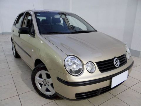 Volkswagen Polo Sedan 1.6 8v 2004 8799
