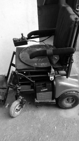 Cadeira de rodas eletrica 2 baterias trocar em carro