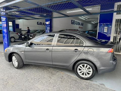 LANCER HLE 2.0 GASOLINA AUTOMÁTICO COM TETO 2016 13735