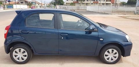 Toyota Etios 6353