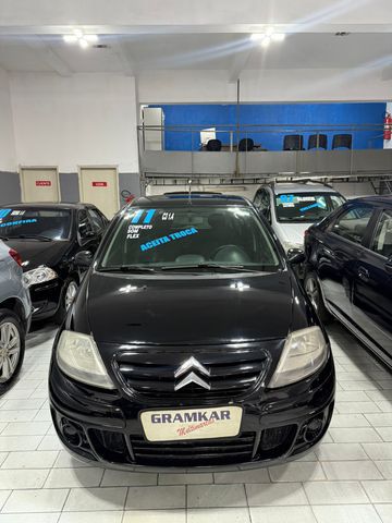🚗 Citroën C3 GLX 1.4 Flex 2011
Um compacto versátil, confortável e econômico, perfeito para o dia a dia na cidade ou viagens.

✅ Motor 1.4 Flex – bom desempenho com baixo consumo
✅ Direção hidráulica – leve e prática para manobras
✅ Ar-condicionado – conforto em todas as estações
✅ Vidros e travas elétricas
✅ Airbag duplo + ABS (segurança garantida)
✅ Espaço interno inteligente e porta-malas prático

🔧 Revisões em dia, pneus em bom estado e documentação ok.
📍 Pronto para transferência imediata!

💰 Excelente custo-benefício!
oferece praticidade e economia. Além disso, possui itens de segurança e entretenimento que garantem uma experiência única ao dirigir. Não perca a oportunidade de ter esse modelo exclusivo em sua garagem. Venha conhecer e se encantar com o C3
-Financiamentos com ou sem entrada(SUJEITO A ANÁLISE DE CRÉDITO) trabalhamos com as melhores taxas % do mercado, em parceria com os melhores bancos e as taxas diferenciadas, em até 60x.
Veículos de alta qualidade, revisados e periciados, Garantindo total procedência e qualidade de nosso estoque.
Garantimos Avaliação justa do seu veículo usado na Troca, e também Aceitamos sua Carta de Crédito(salvo algumas instituições )
COMPRE SEU VEICULO COM QUEM ENTENDE DO ASSUNTO SÃO 28 ANOS DE TRADIÇÃO E SEDE PRÓPRIA
SÃO MAIS DE 80 VEICULOS EM ESTOQUE
GRUPO GRAMKAR MULTIMARCAS A CERTEZA DO MELHOR NEGÓCIO!!!
NOS RESERVAMOS NO DIREITO DE CORRIGIR QUALQUER TIPO DE ERROS DE DIGITAÇÃO