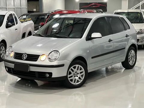 Itens de veículo:
Airbag
Alarme
Ar quente
CD Player
Computador de bordo
Desembaçador traseiro
Ar condicionado
Encosto de cabeça traseiro
Freio ABS
Limpador traseiro
Rádio
Retrovisores elétricos
Rodas de liga leve
Sensor de estacionamento
Travas elétricas
Vidros elétricos
Direção hidráulica
DVD Player
GPS
