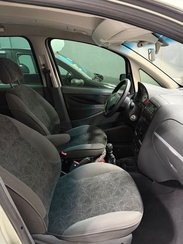 FIAT IDEA ELX 1.4 FLEX 2009 13767