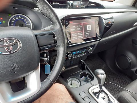 Toyota hilux 2020 flex GNV  6932