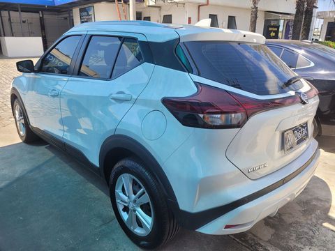 Kiks 1.6 Sense / 2022 Manual,  8034